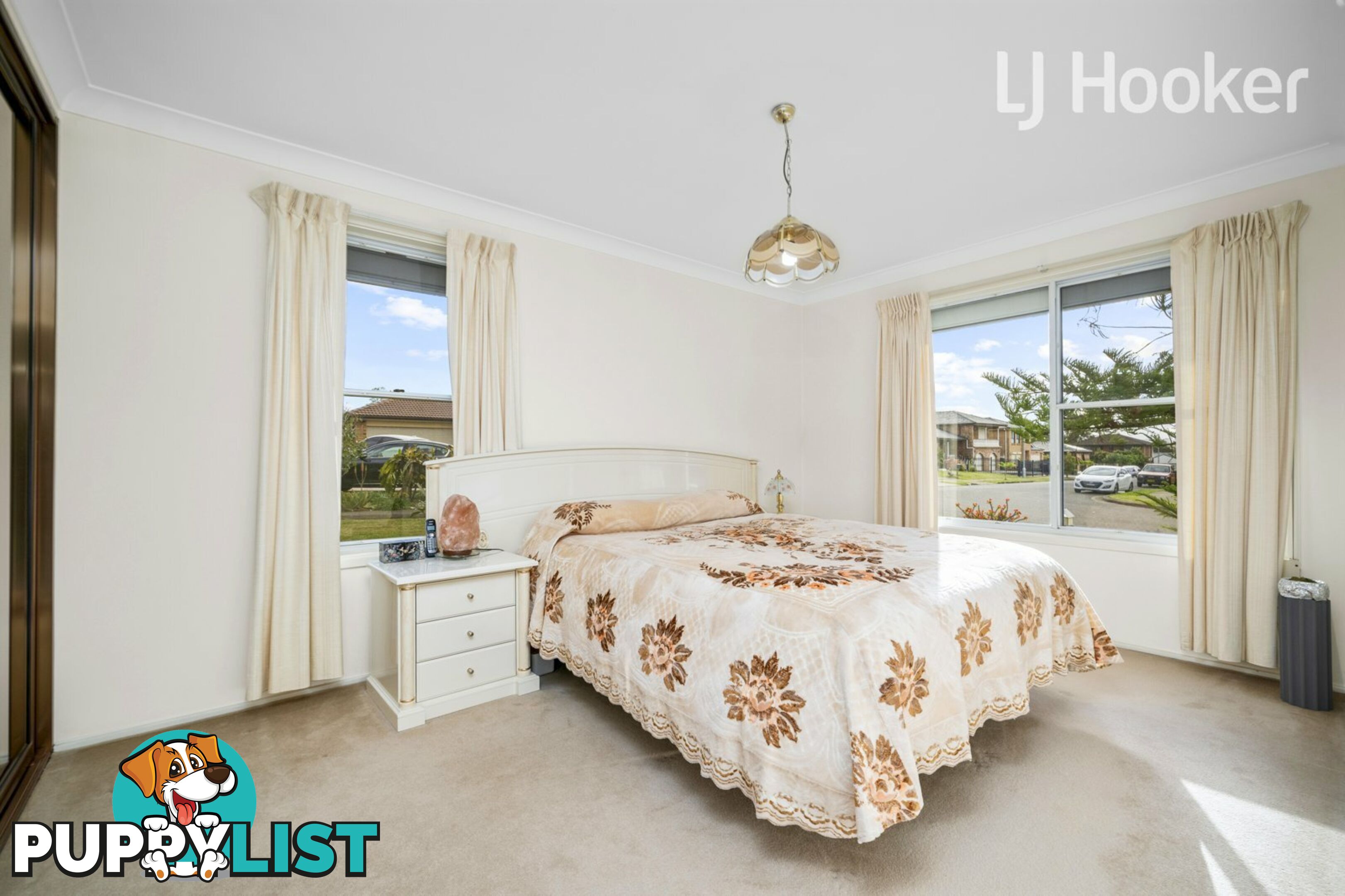 17 ST KILDA ST ST JOHNS PARK NSW 2176