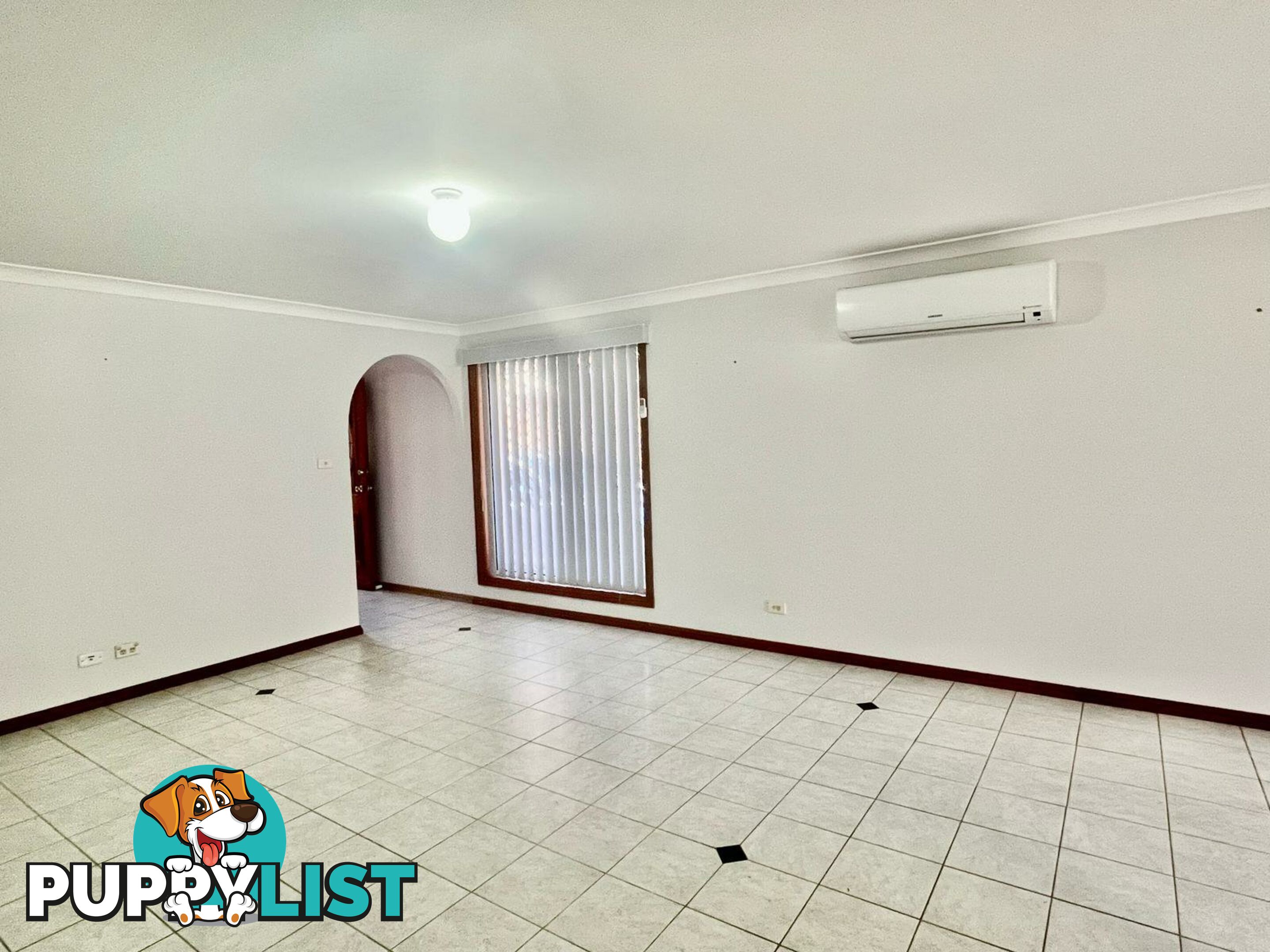 4/8-10 Humphries Road WAKELEY NSW 2176