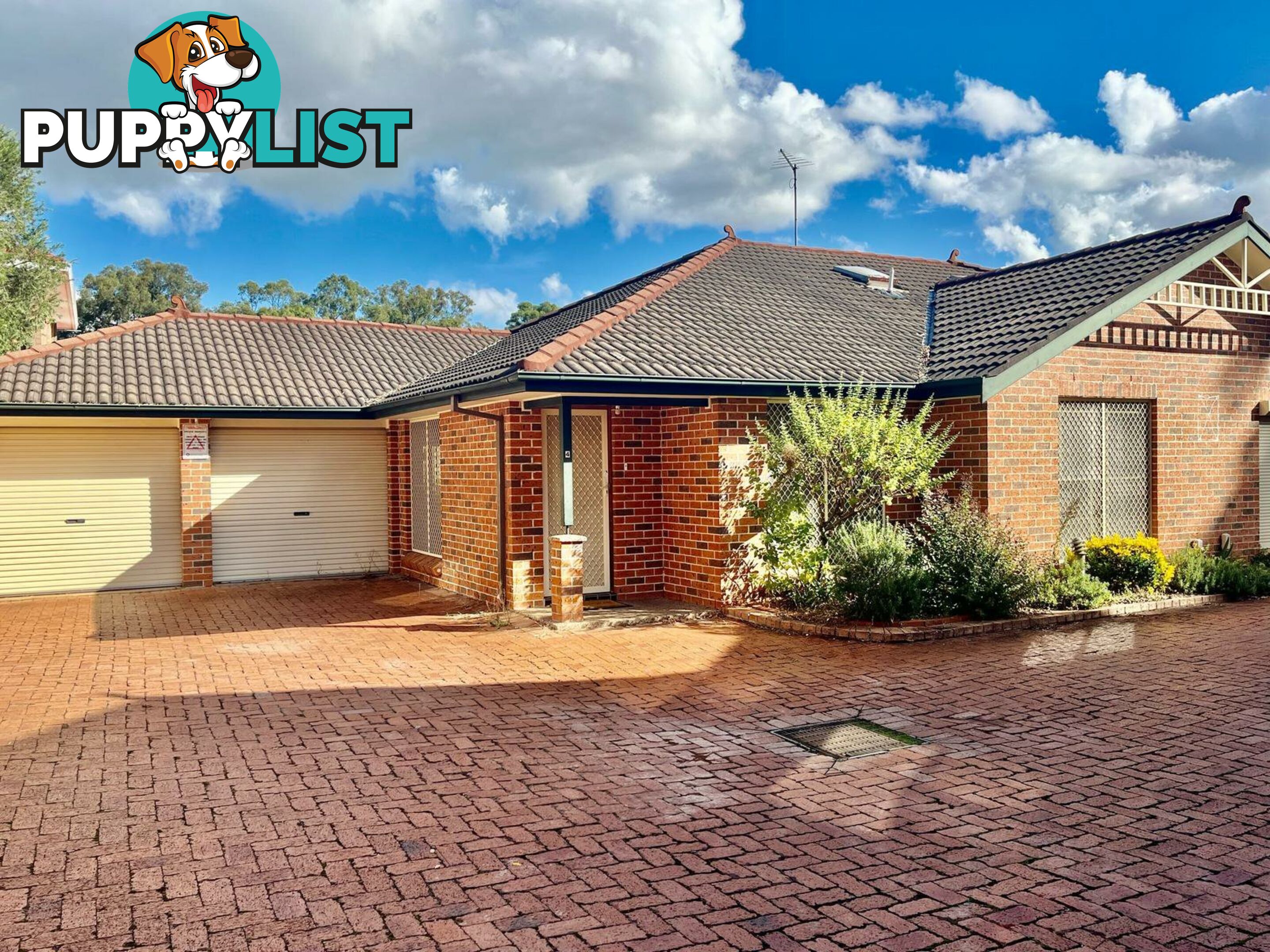 4/8-10 Humphries Road WAKELEY NSW 2176