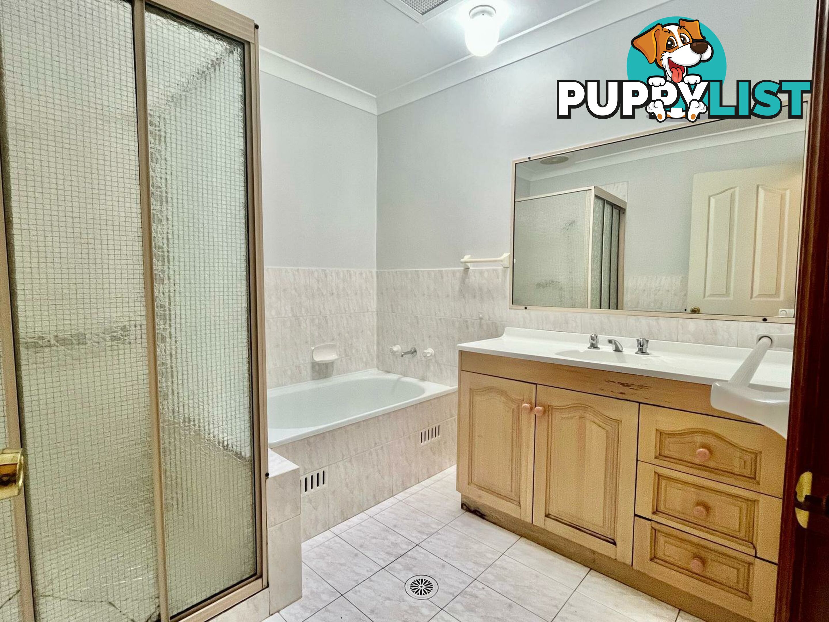 4/8-10 Humphries Road WAKELEY NSW 2176