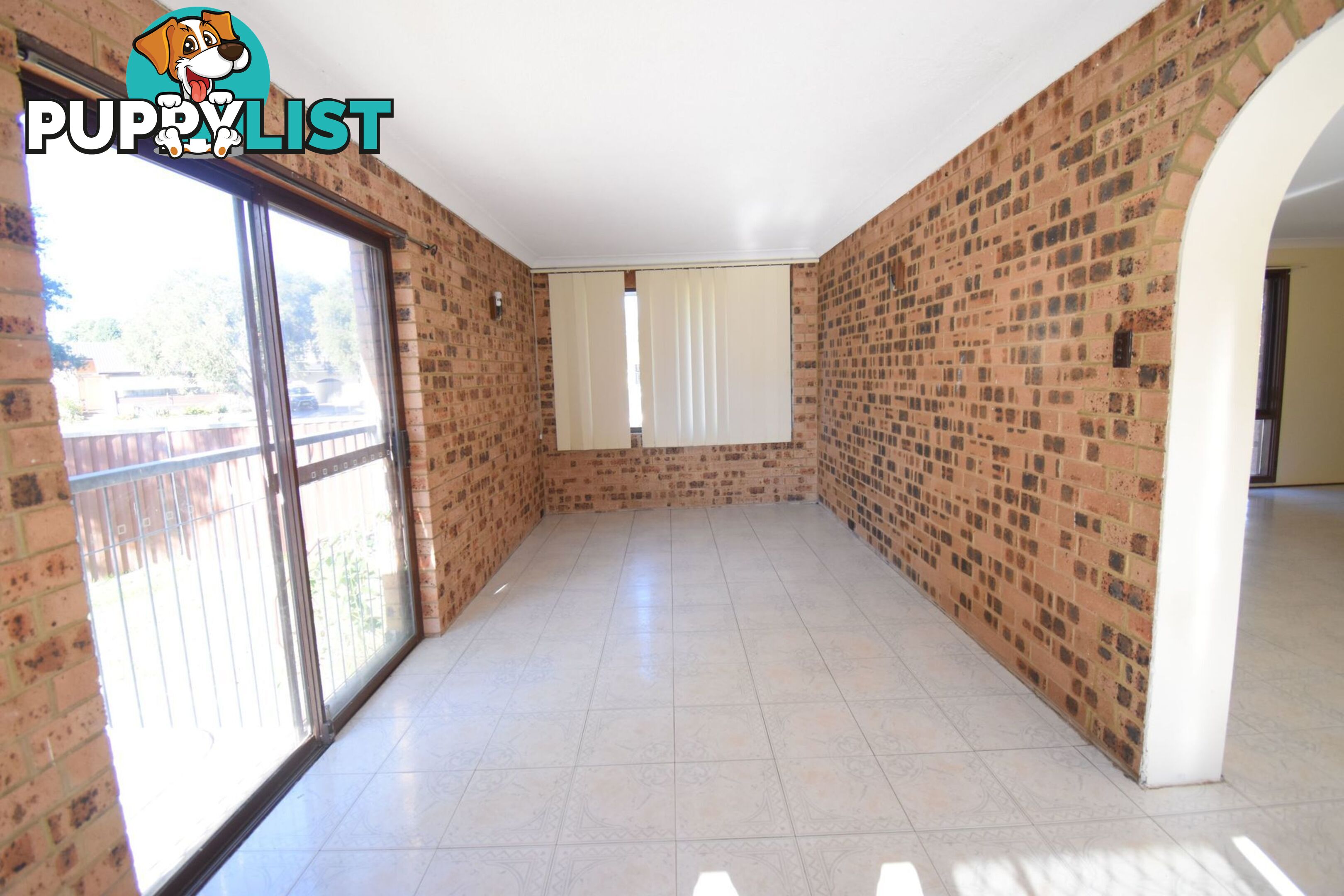 1 Merri Place ST JOHNS PARK NSW 2176