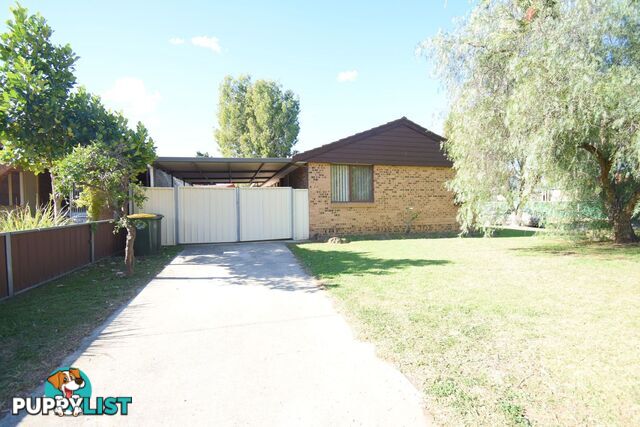 1 Merri Place ST JOHNS PARK NSW 2176