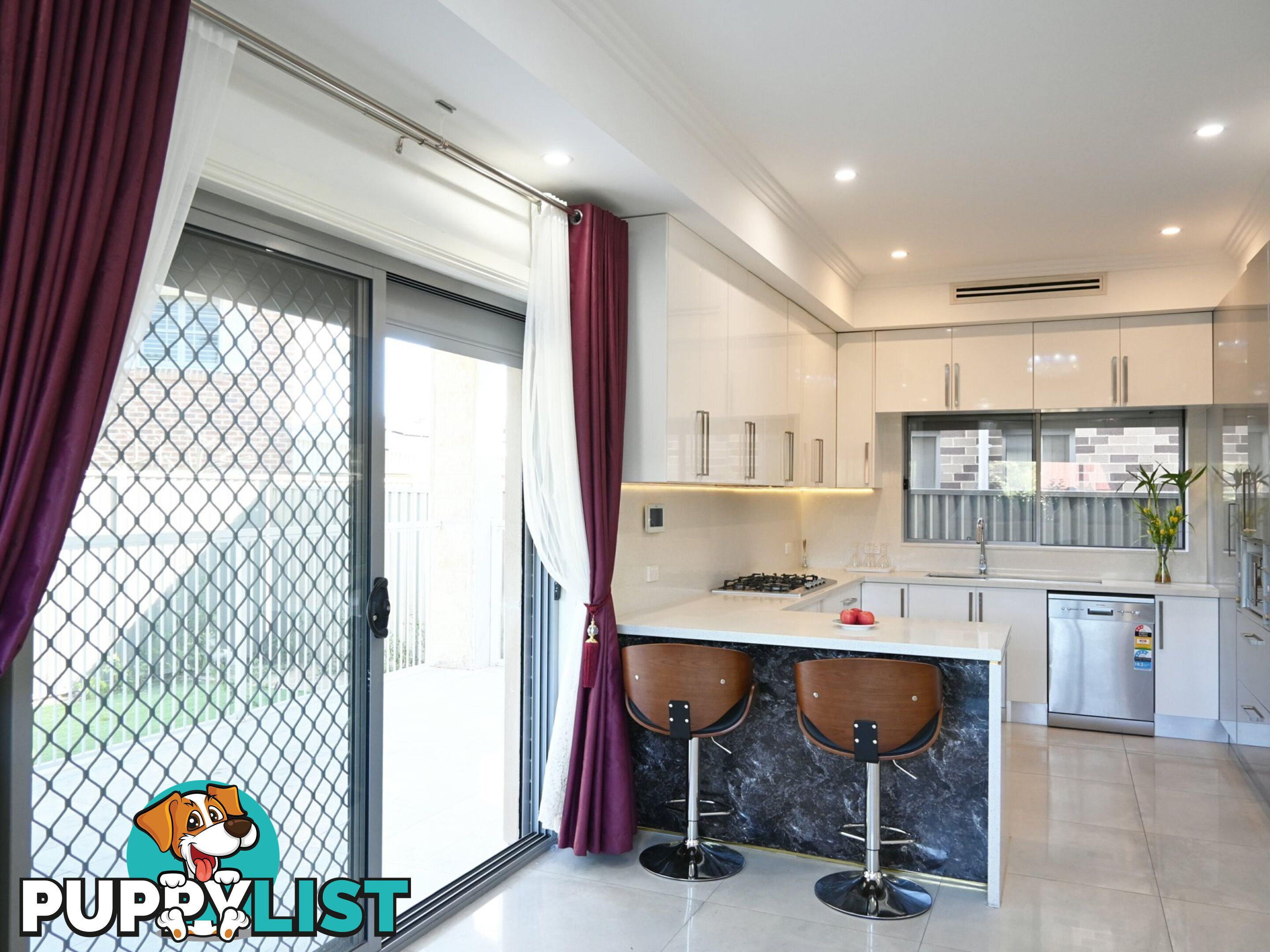 1 Newham Pl CHIPPING NORTON NSW 2170