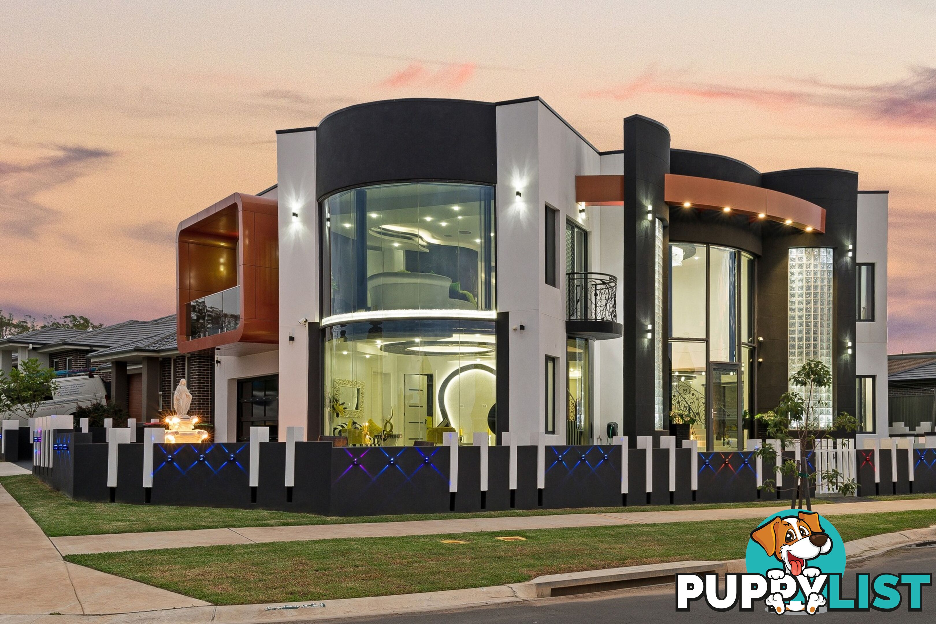 10 Davidson Street ORAN PARK NSW 2570