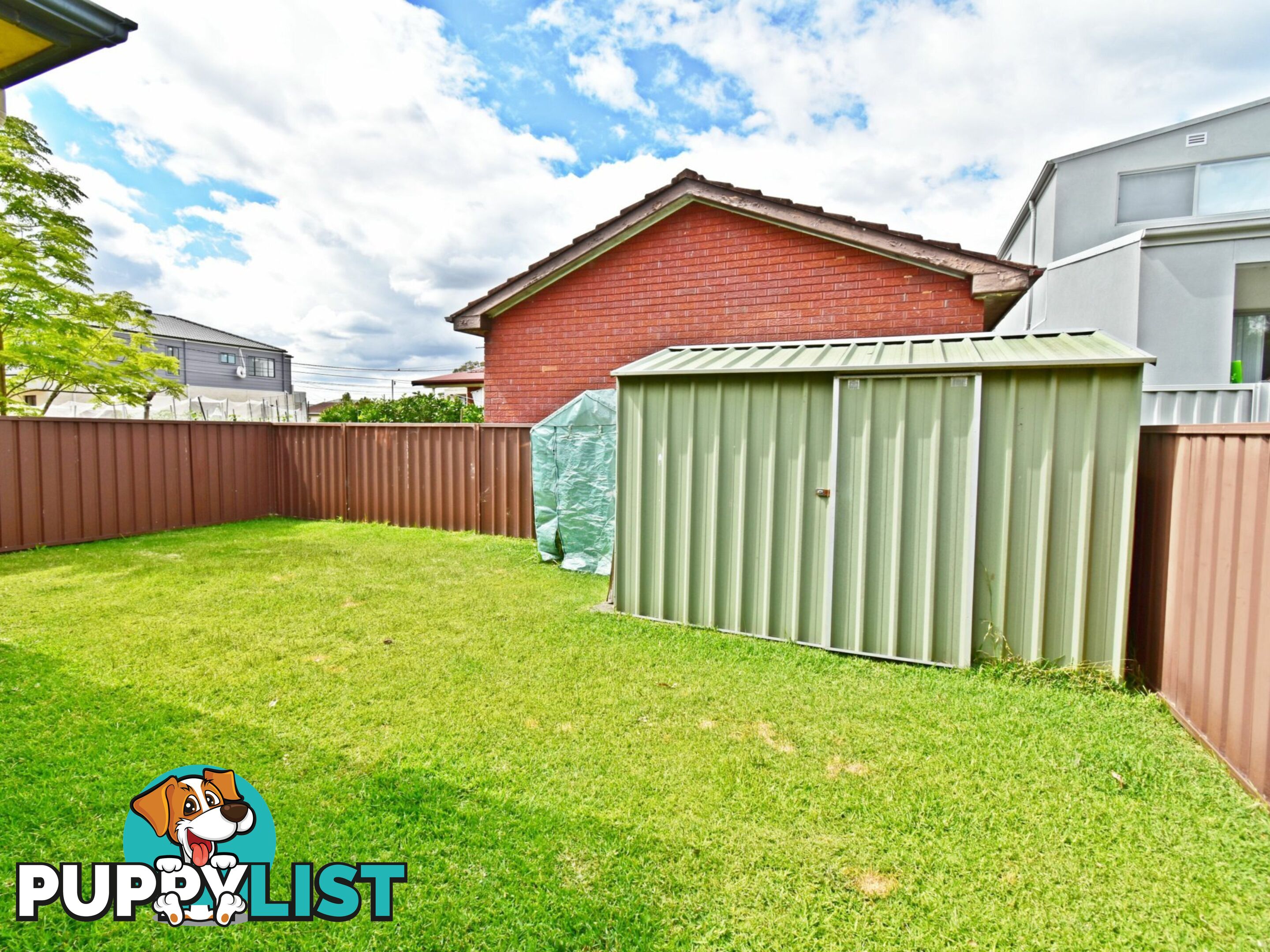 1 GLADSTONE ST CANLEY HEIGHTS NSW 2166