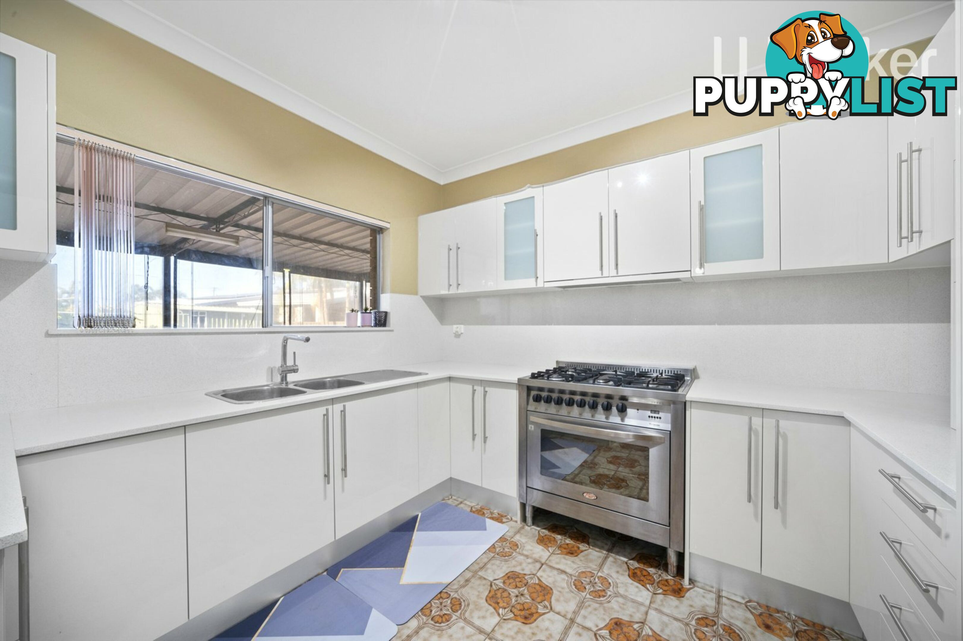 41 OLIVERI CRES GREEN VALLEY NSW 2168