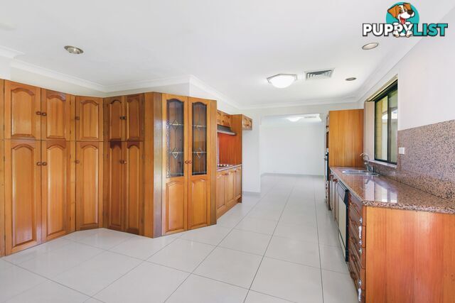 8 St Kilda Street ST JOHNS PARK NSW 2176