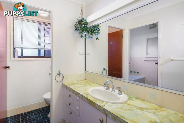 8 St Kilda Street ST JOHNS PARK NSW 2176