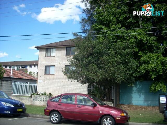 1/12 Pevensey Street CANLEY VALE NSW 2166