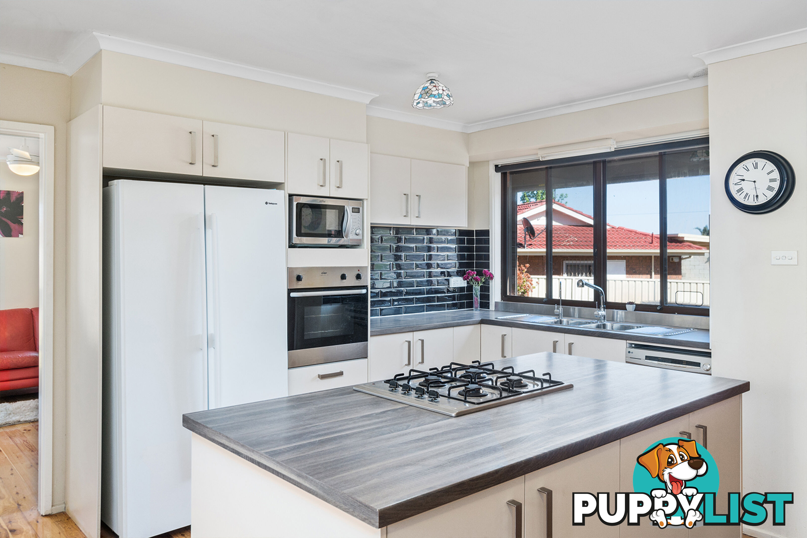 10 Eloura Place BONNYRIGG NSW 2177