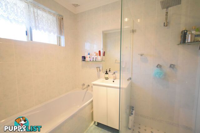 129B Stella Street FAIRFIELD HEIGHTS NSW 2165