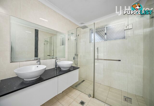 79 & 79A Hollywood Drive LANSVALE NSW 2166