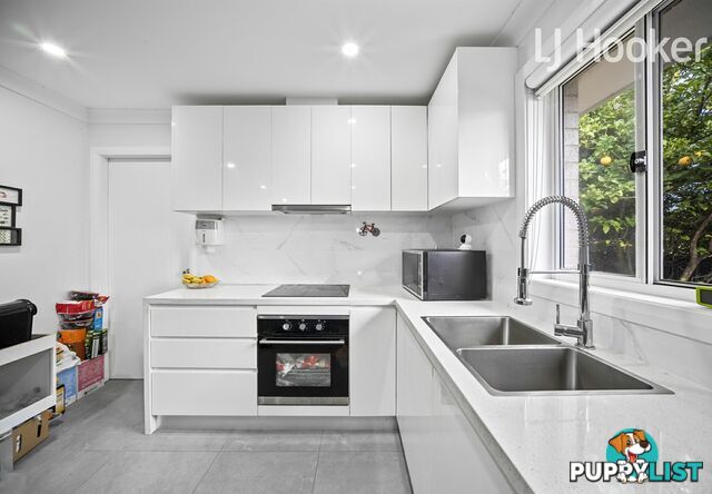 79 & 79A Hollywood Drive LANSVALE NSW 2166