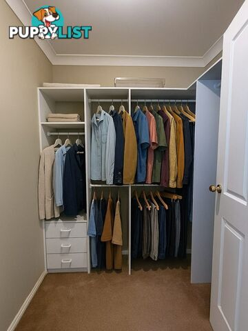 15 Howard Close GREEN VALLEY NSW 2168
