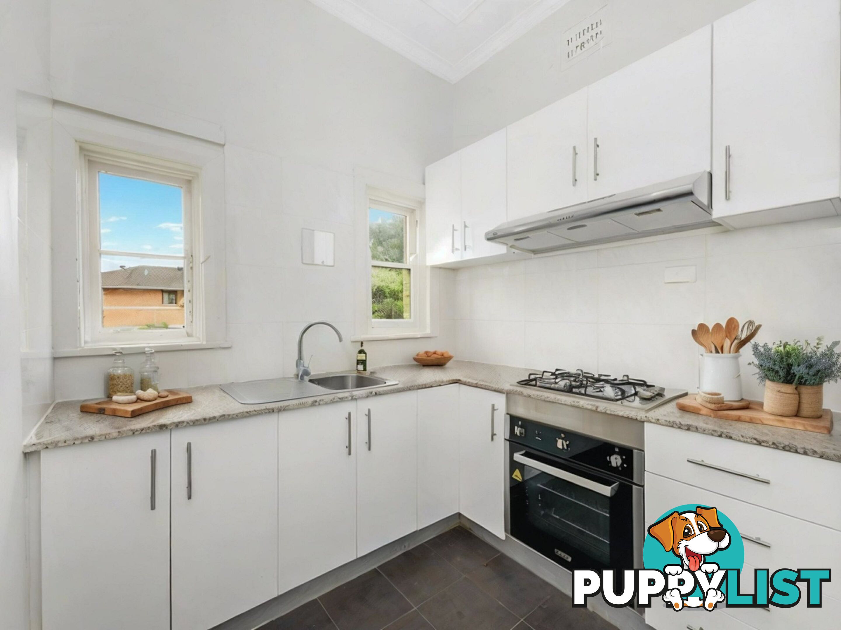 73 Beaconsfield SILVERWATER NSW 2128