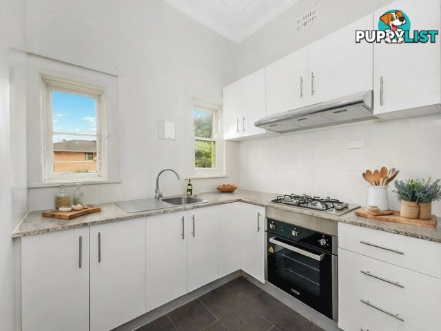 73 Beaconsfield SILVERWATER NSW 2128