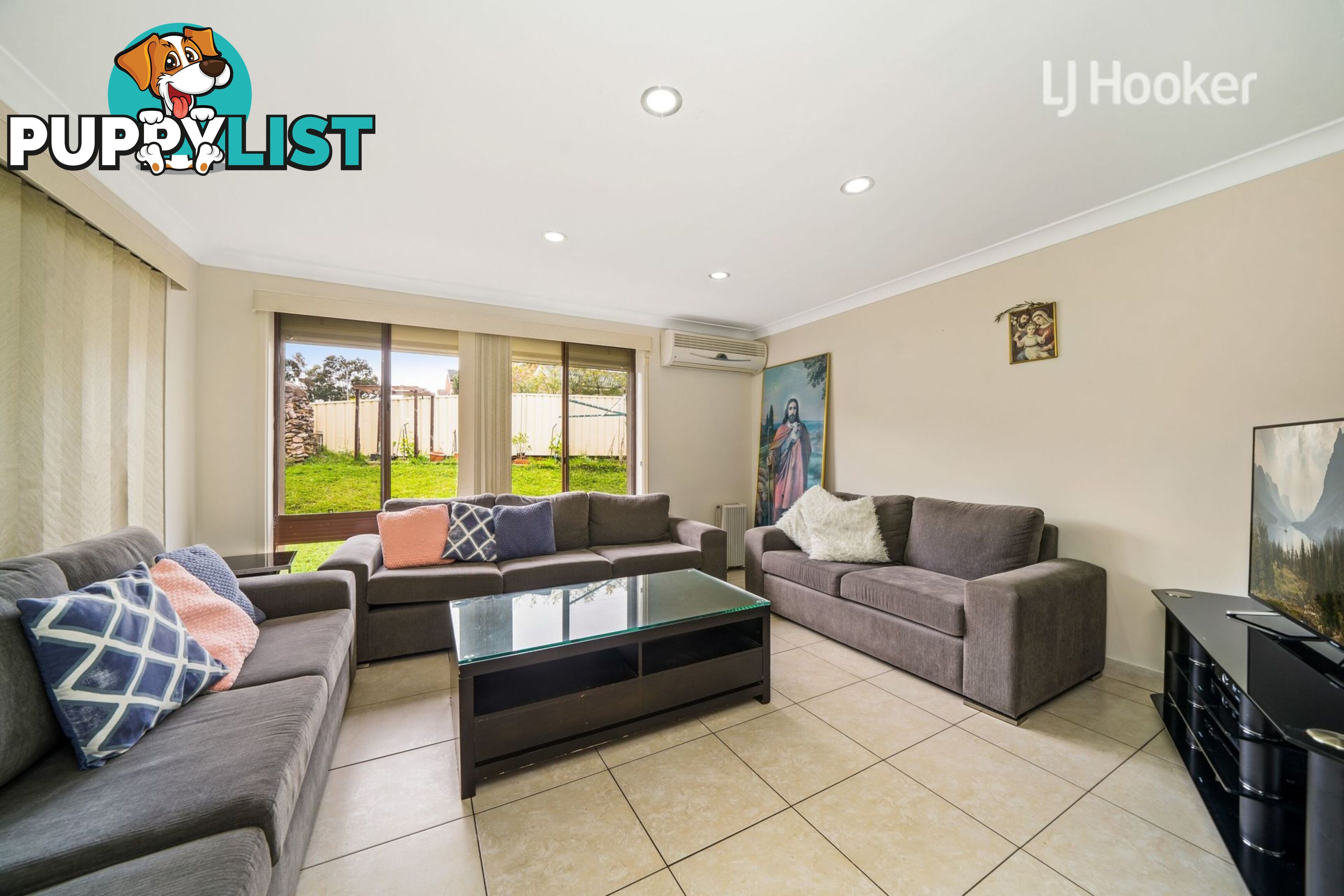 6 Fuchsia Place BOSSLEY PARK NSW 2176