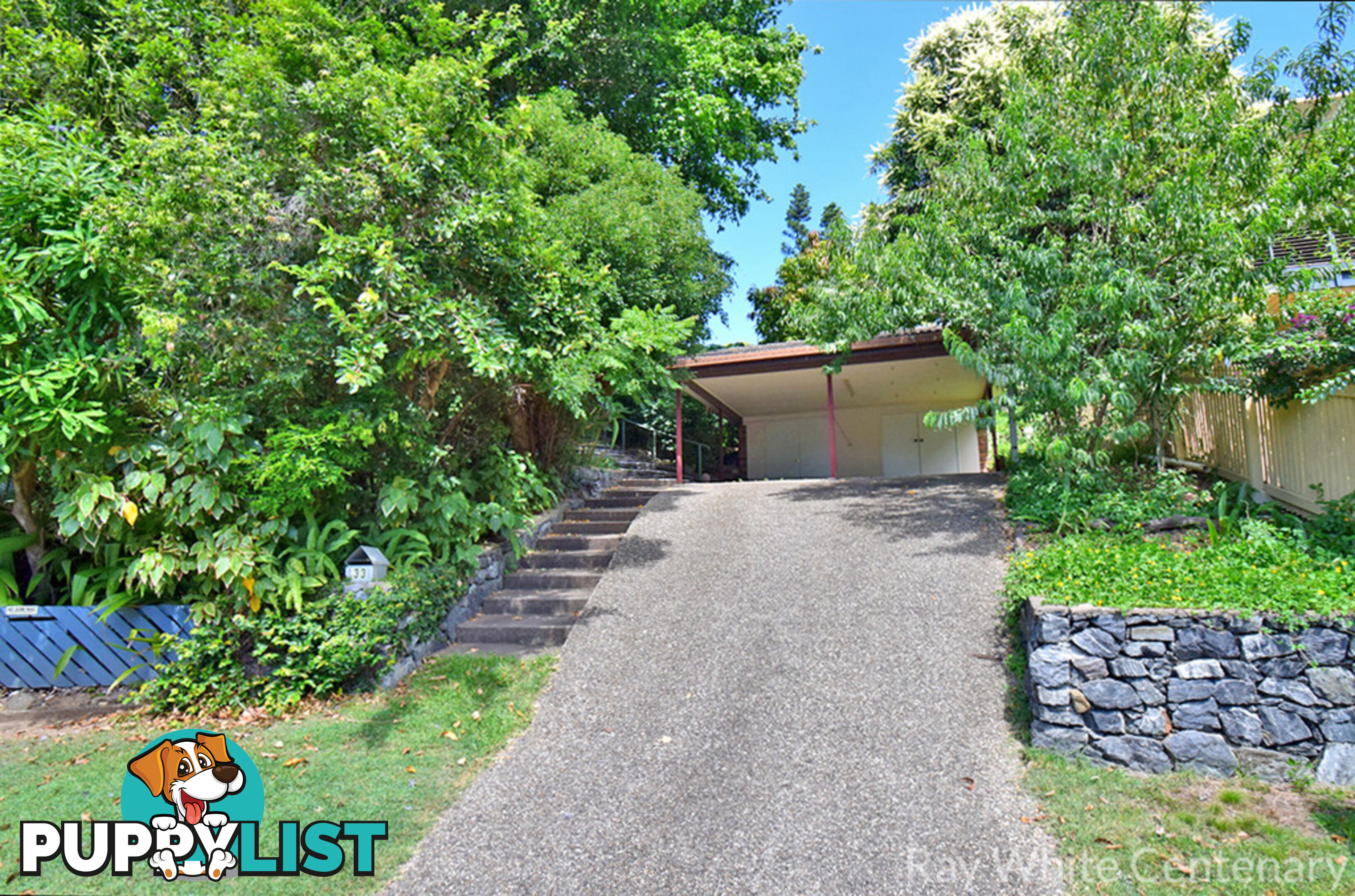 33 Burrumbuck Street CHAPEL HILL QLD 4069