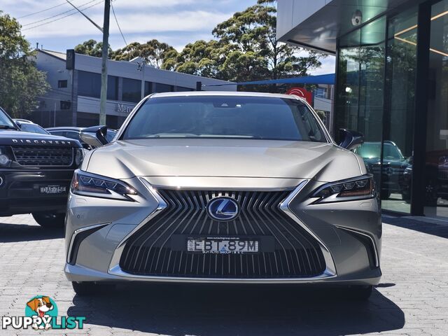 2019 Lexus ES300H 