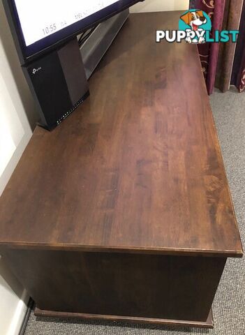 DOME TIMBER TV UNIT