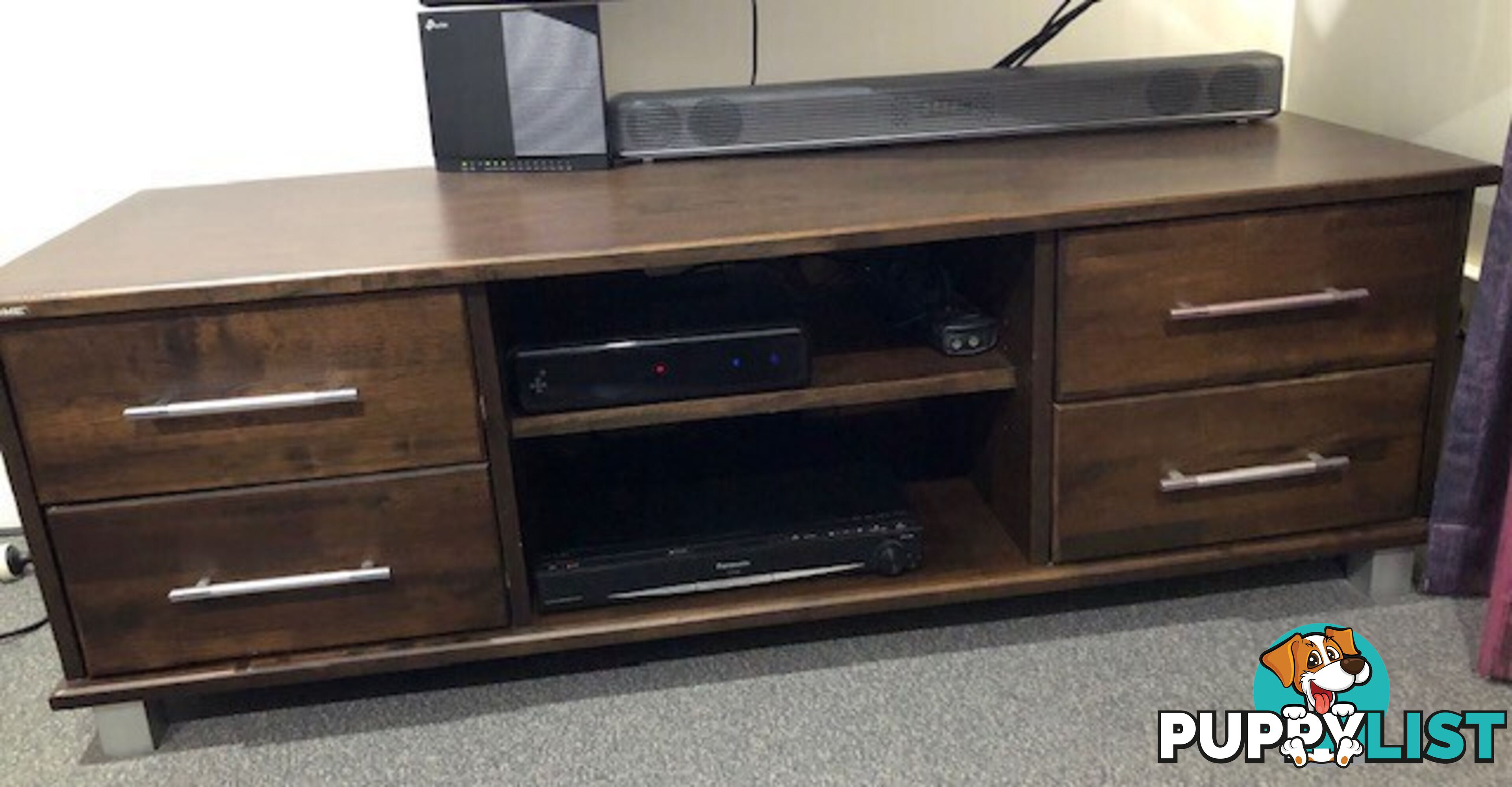 DOME TIMBER TV UNIT