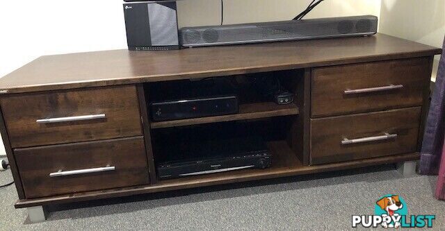 DOME TIMBER TV UNIT