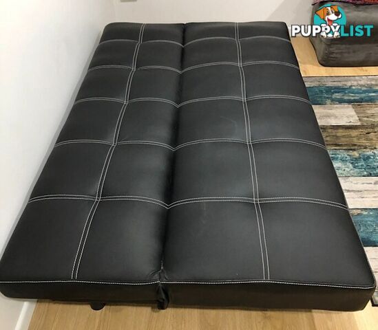 Nap Black 3 Seater Futon Lounge Bed