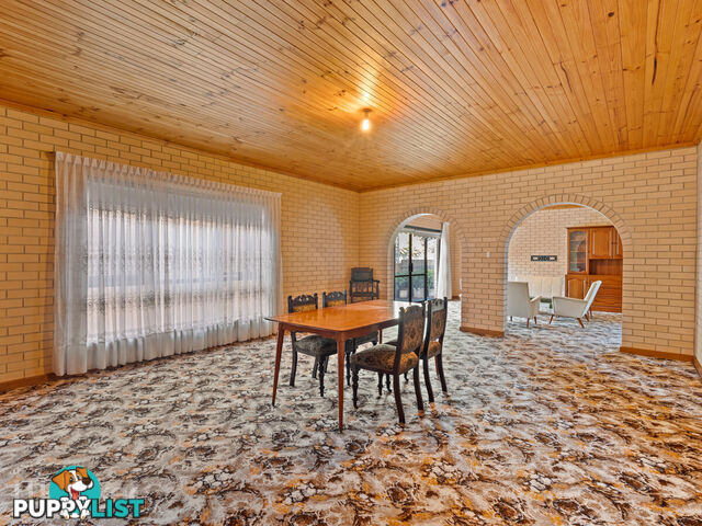25a Flinders Drive VALLEY VIEW SA 5093