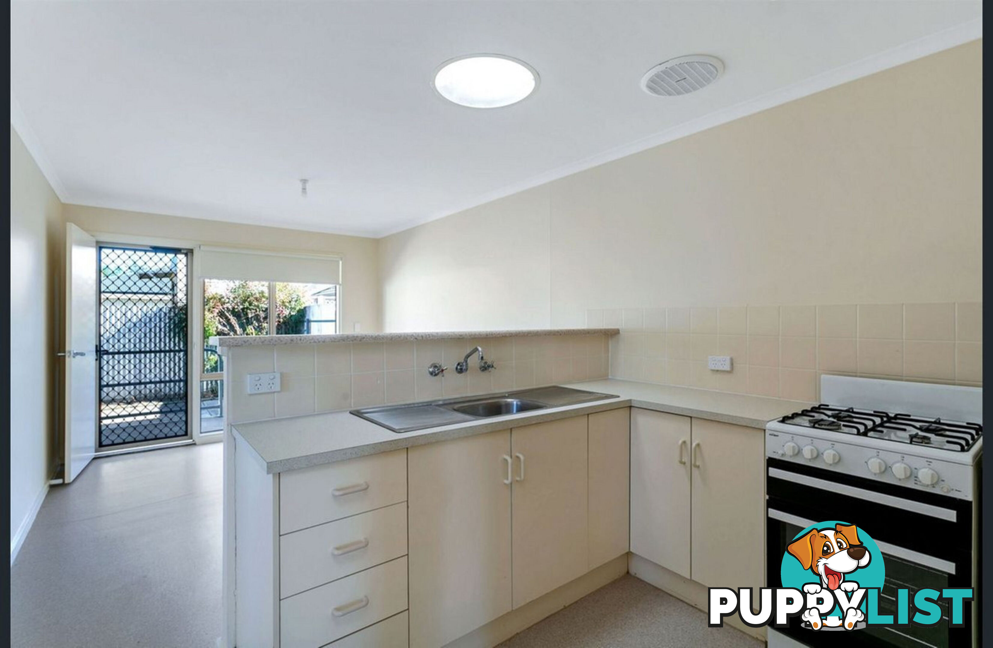 11 Birdwood Road GREENACRES SA 5086