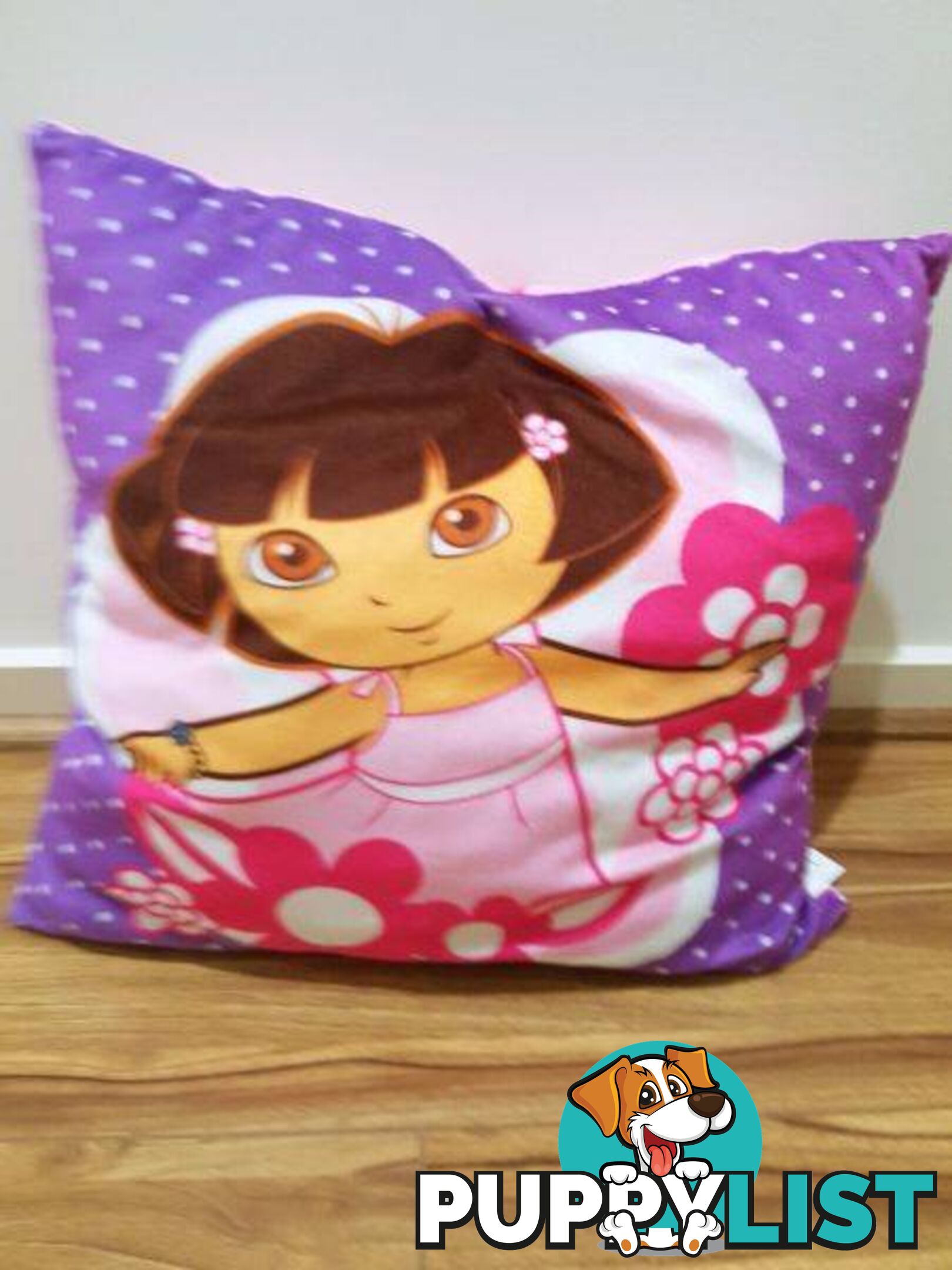 Dora decorative pillow