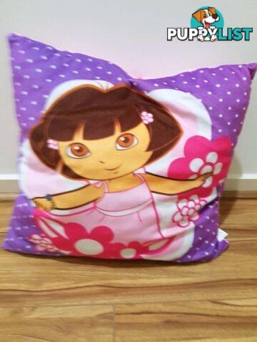 Dora decorative pillow