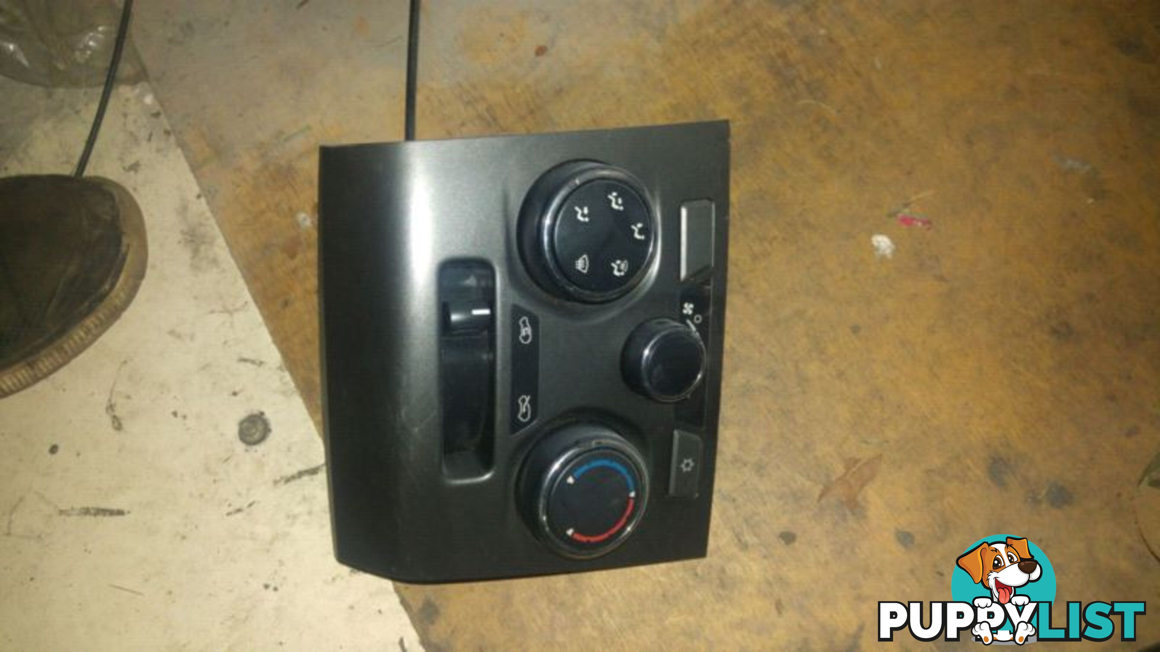 2012-2015 Holden Colorado RG aircon switches