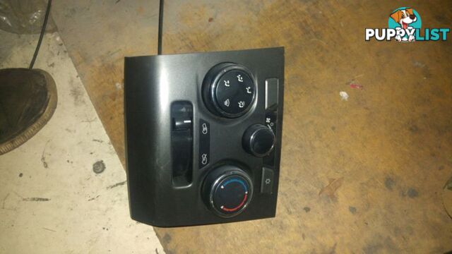 2012-2015 Holden Colorado RG aircon switches