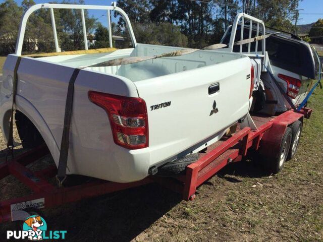 2015 Mitsubishi Triton Style Side Complete Tray