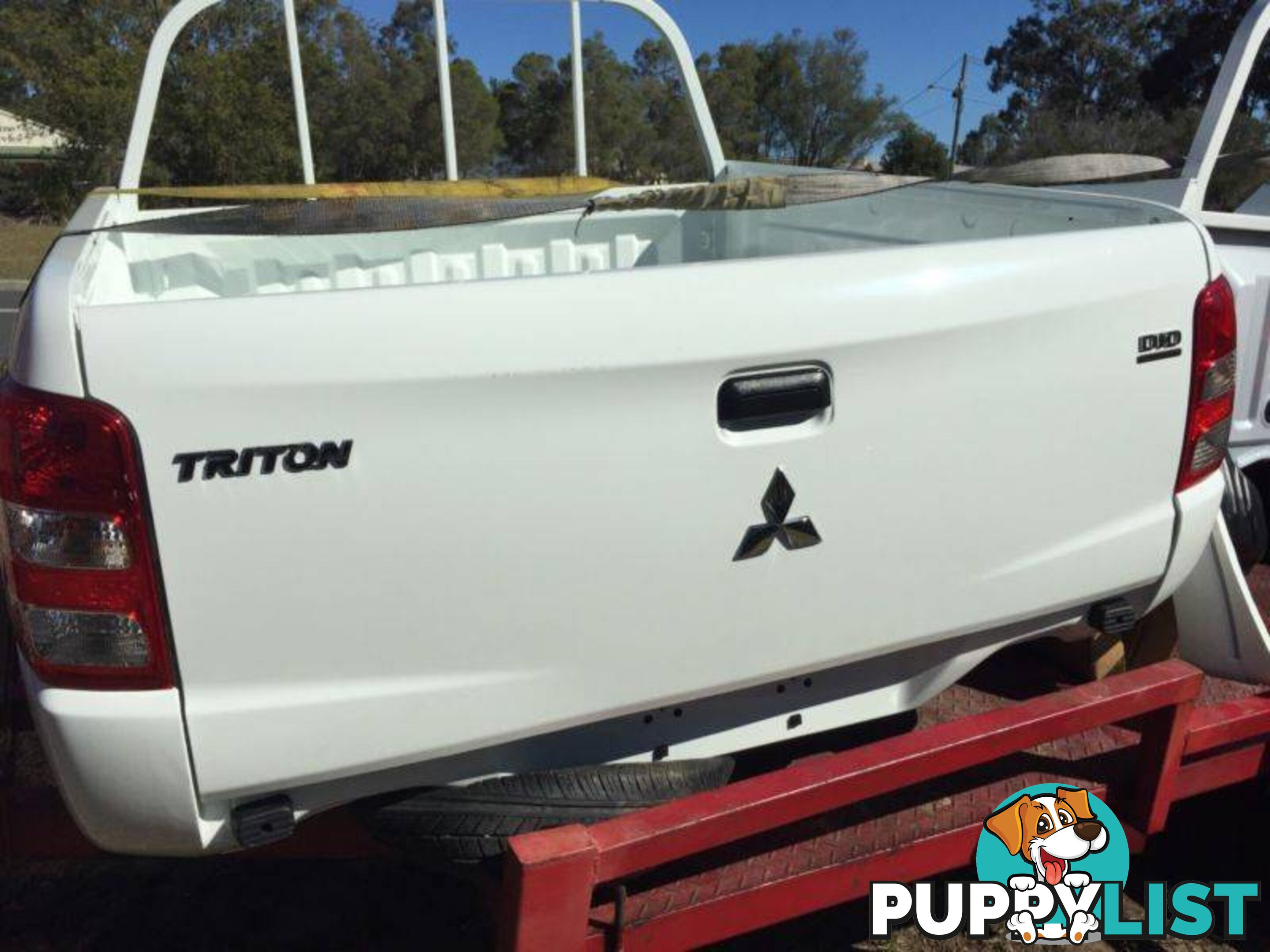 2016 MITSUBISHI TRITON TAILGATE LIFT GATE