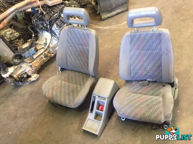 1988-2002 Holden Rodeo TF Bucket seats and centre console