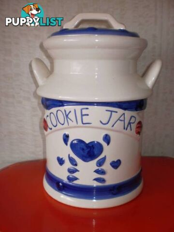 COOKIE JARS & BISCUITS TINS -- REDUCED PRICE