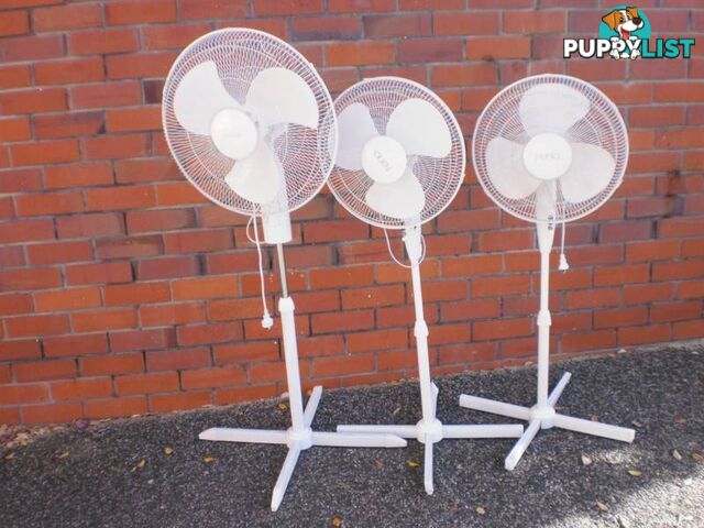 ELECTRIC COOLING FANS X (3)