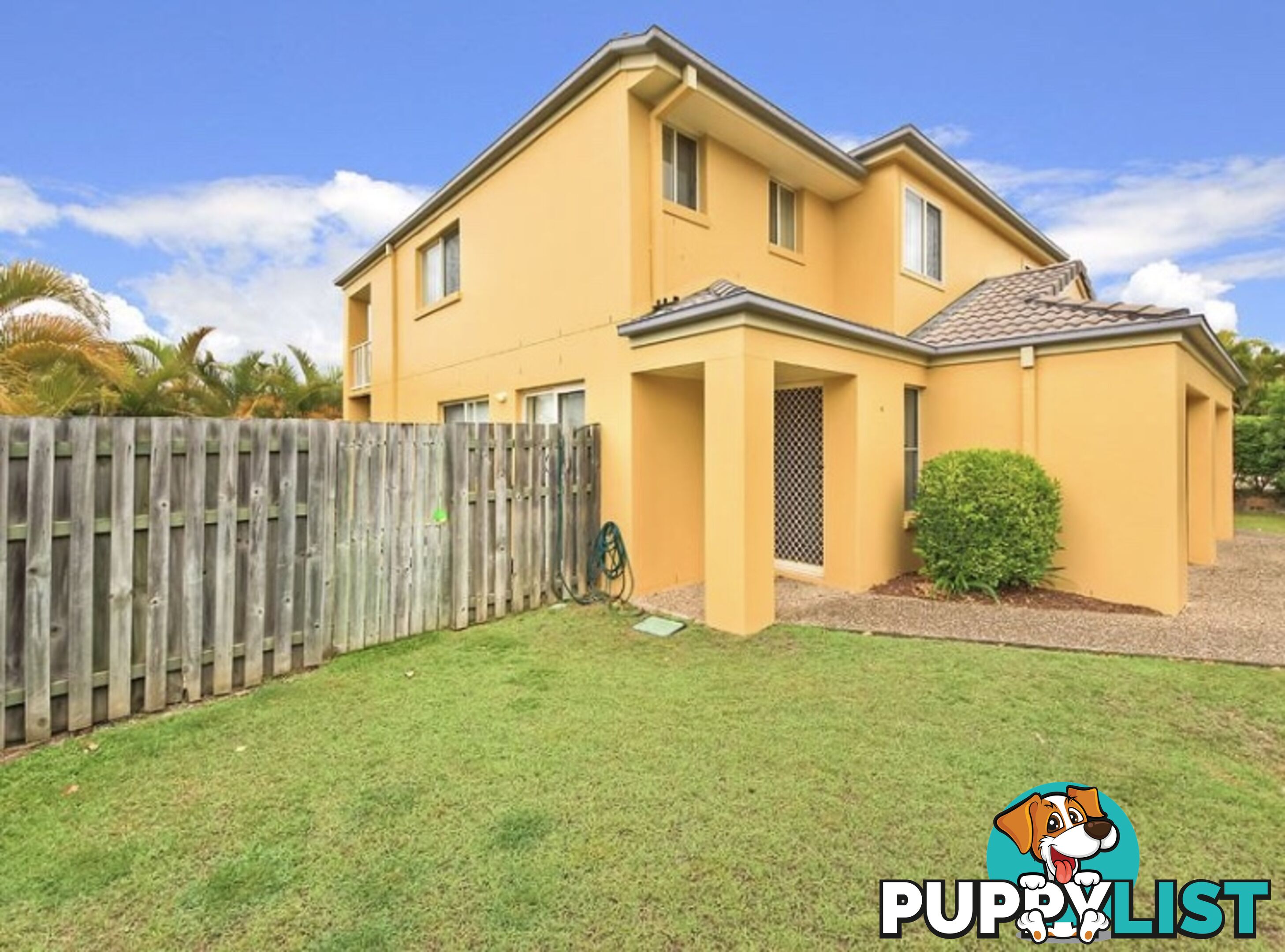 10/95 Arundel Drive ARUNDEL QLD 4214