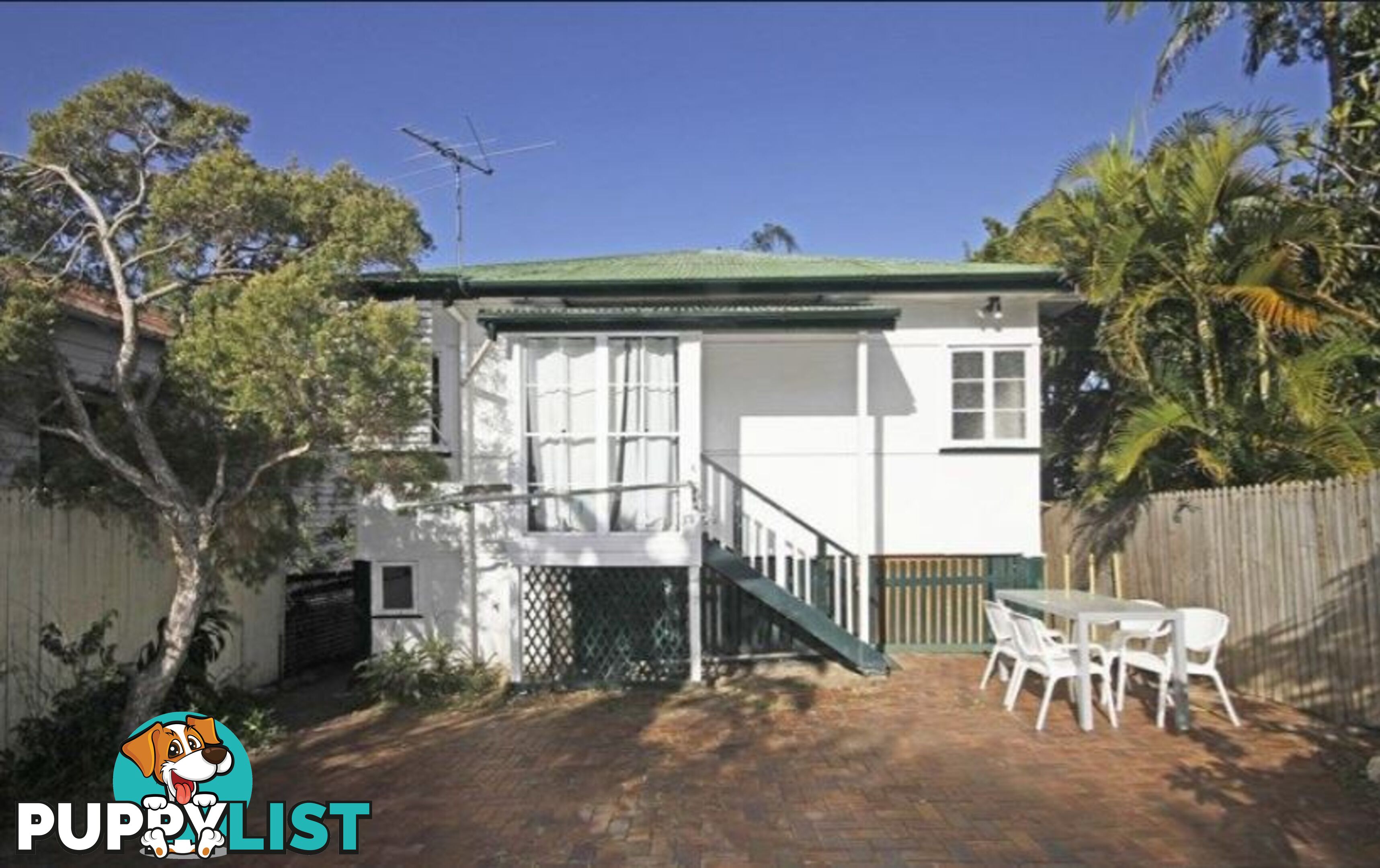 21-23 Logan Street GREENSLOPES QLD 4120