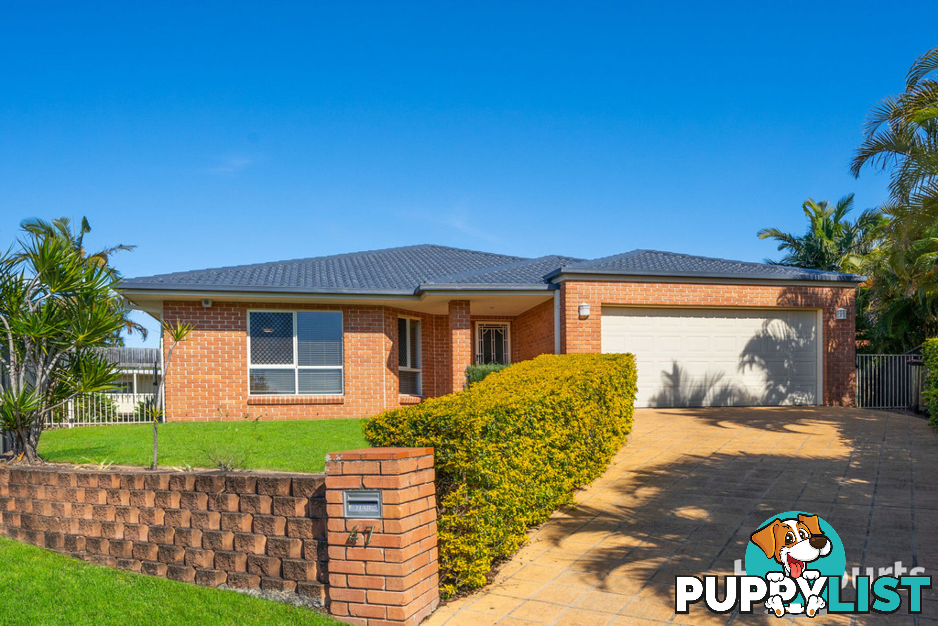 47 Bonneville Crescent PARKINSON QLD 4115