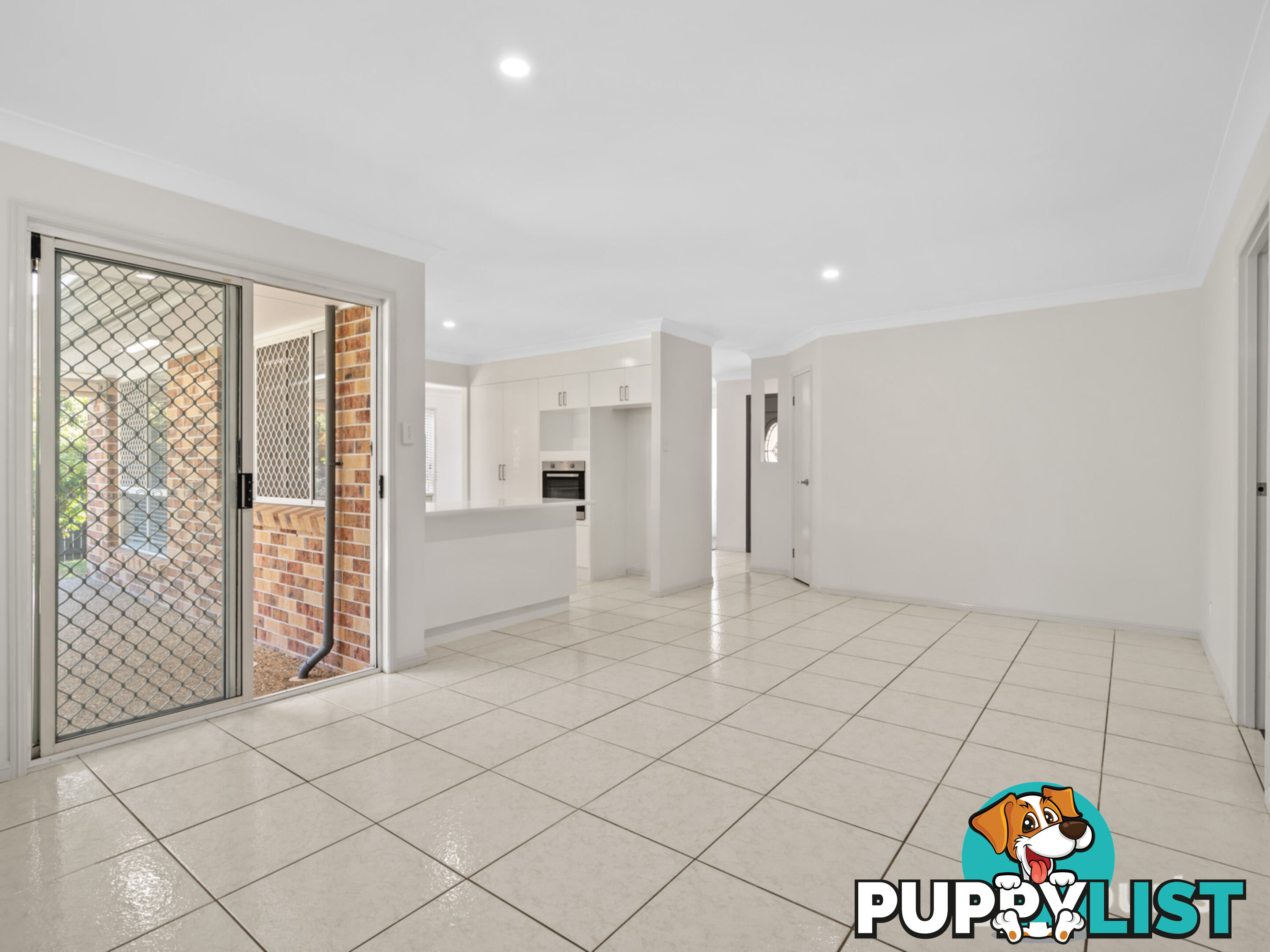 1 Corypha Crescent CALAMVALE QLD 4116