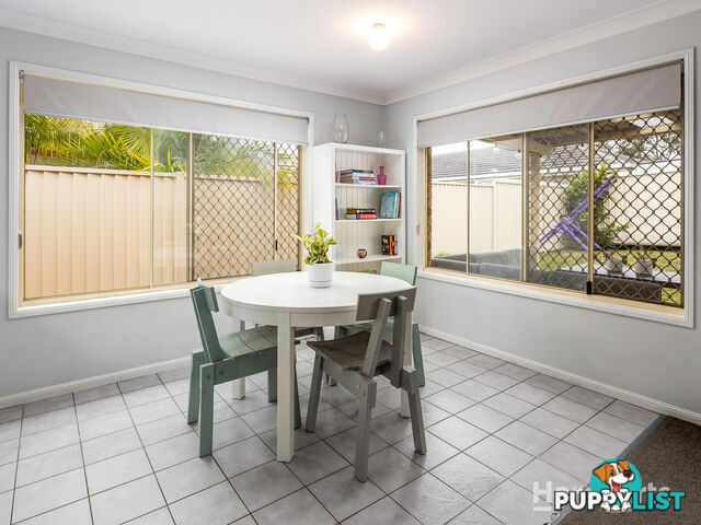 92 Ditton Road SUNNYBANK HILLS QLD 4109