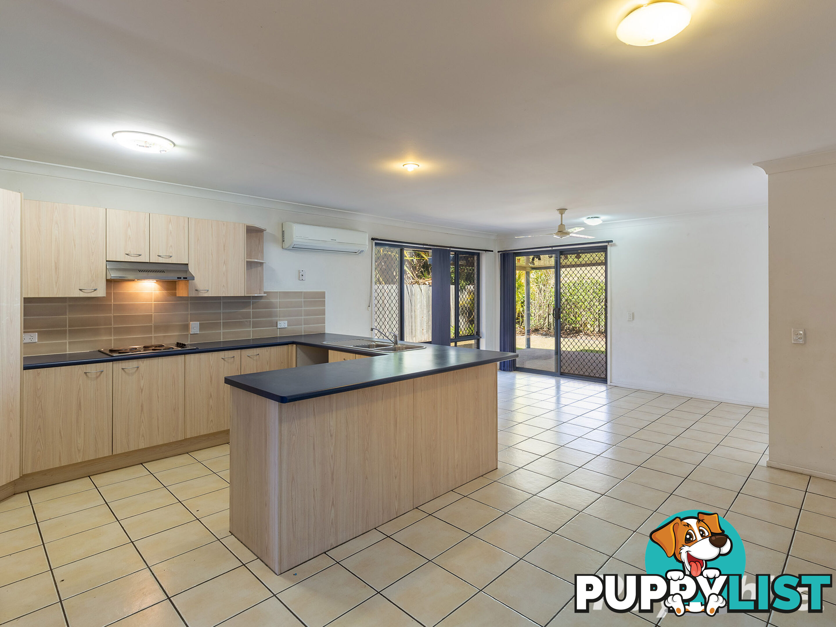 3 Stirling Court PARKINSON QLD 4115