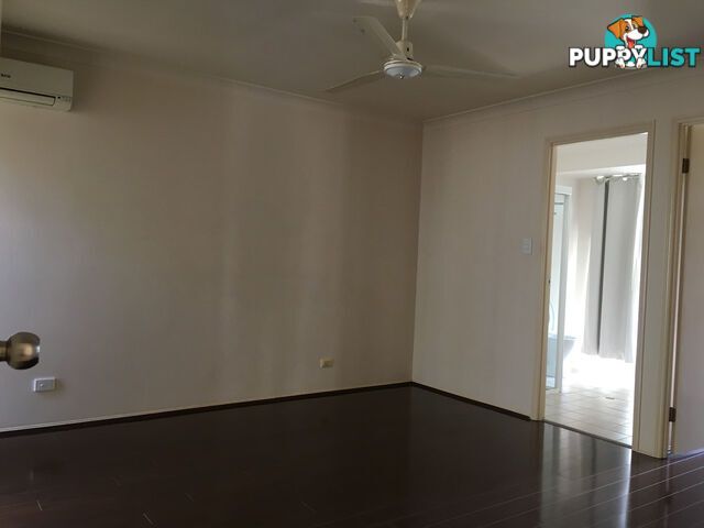 13 Freeman Place CALAMVALE QLD 4116