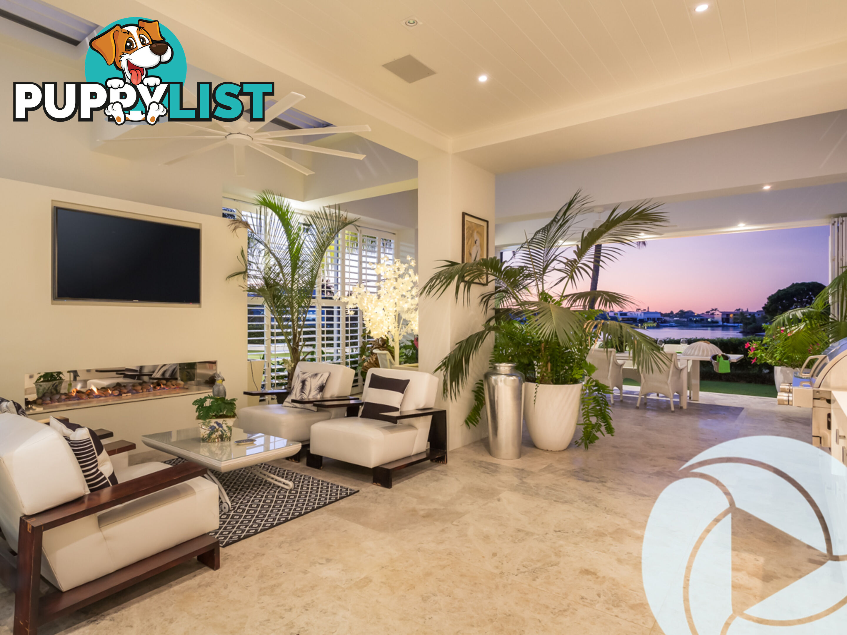 8-10 Marseille Court Sorrento QLD 4217