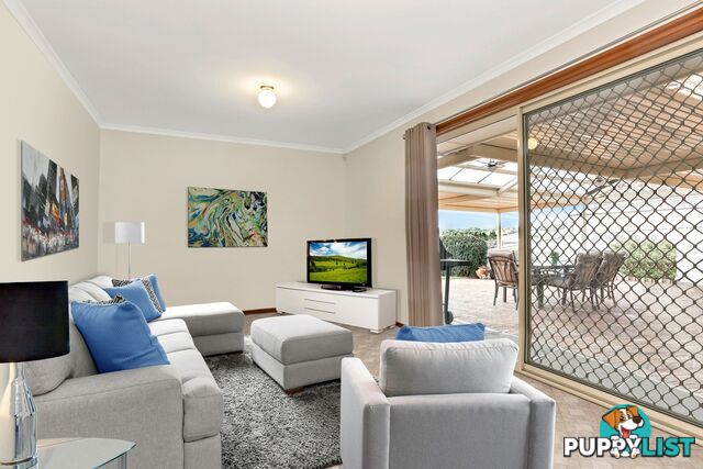 28 Petworth Pde Greenwith SA 5125