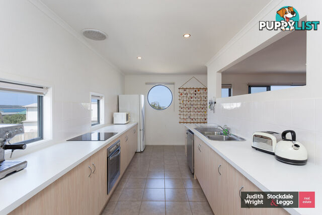 1 73 Penniwells Drive San Remo VIC 3925