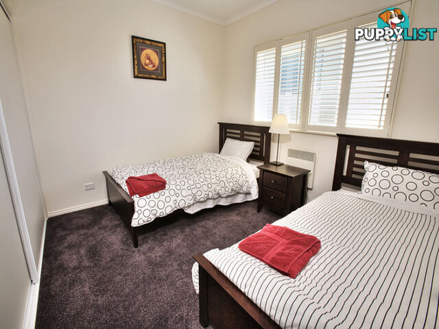 13 Golden Court Sunset Strip VIC 3922