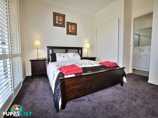 13 Golden Court Sunset Strip VIC 3922